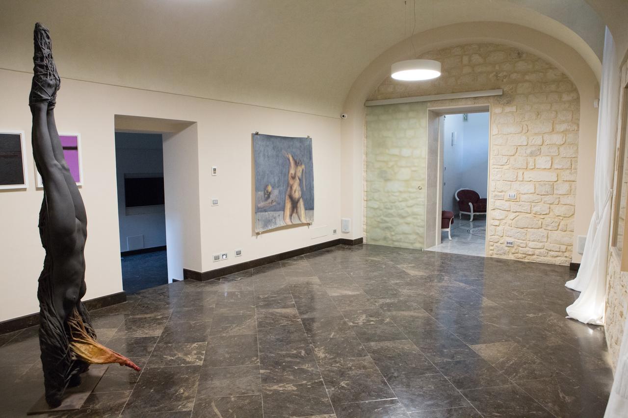 Отель Palazzo Favacchio - Patane Шикли Экстерьер фото